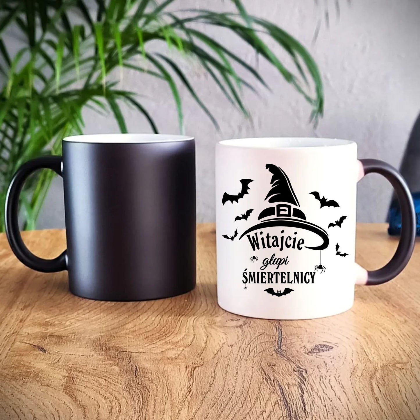 Kubek magiczny na Halloween - Witajcie głupi śmiertelnicy HL23