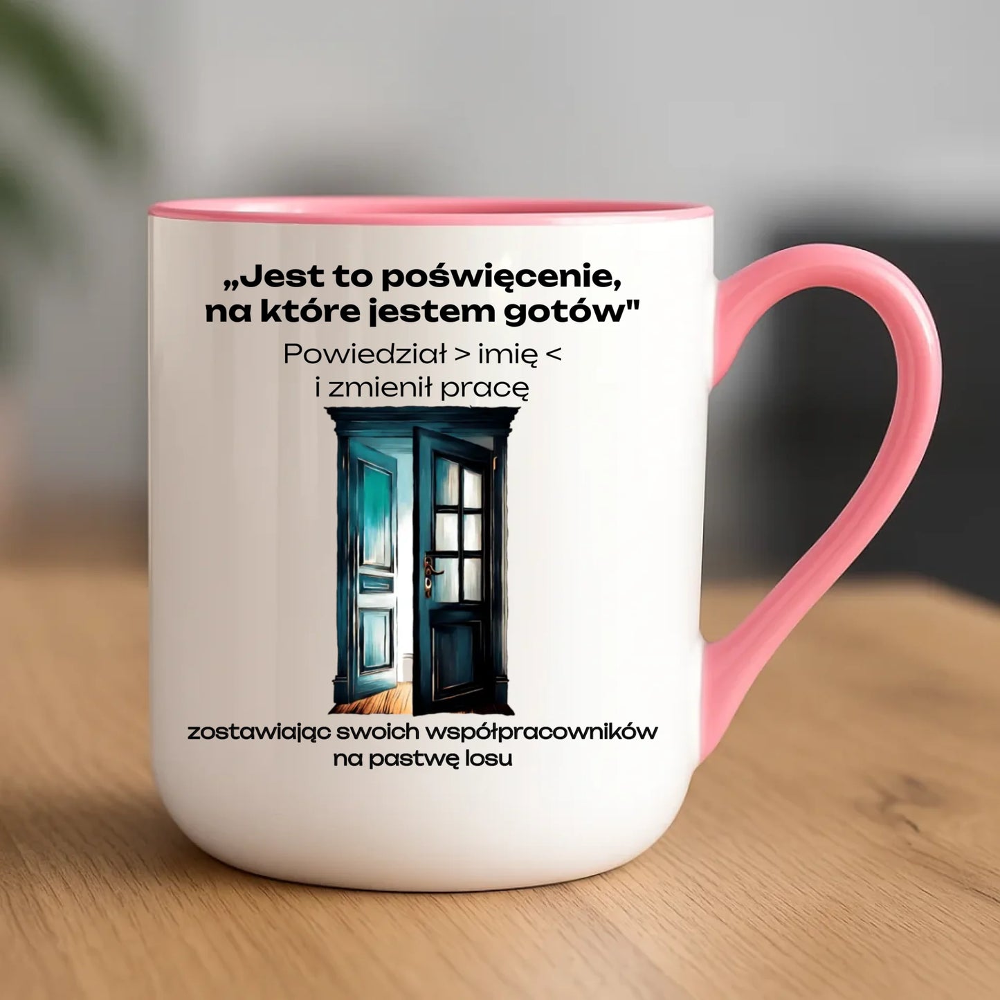 Kubek elegant na odejście z pracy - Poświęcenie, na które jestem gotów - personalizowany OP02 - StoryCups.pl