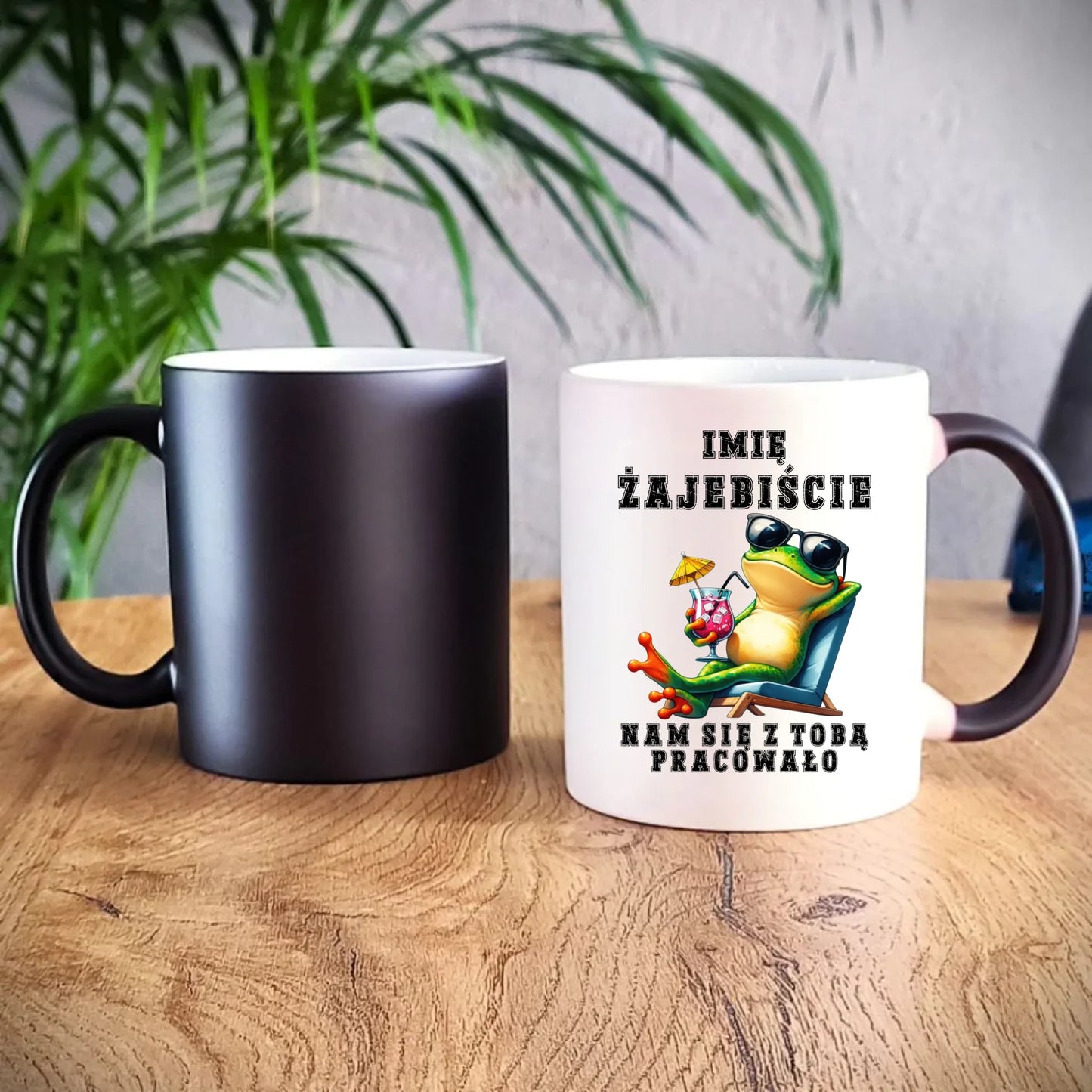 Kubek magiczny na odejście z pracy - Żajebiście nam się z Tobą pracowało - personalizowany OP09 - StoryCups.pl