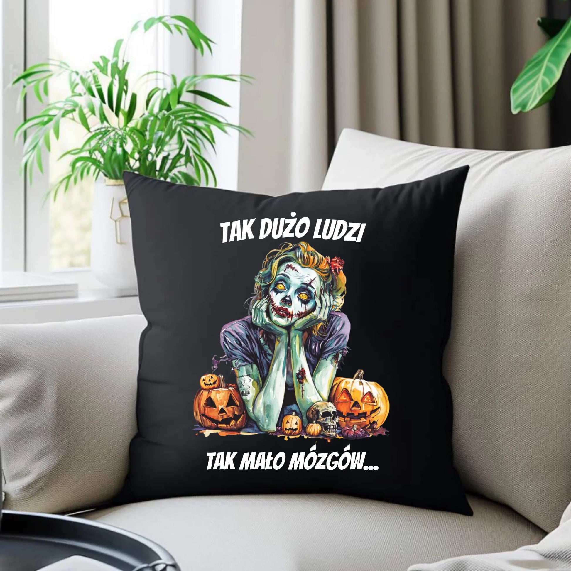Poduszka dekoracyjna na Halloween - Zombie - Tak mało mózgów HL31 - StoryCups.pl