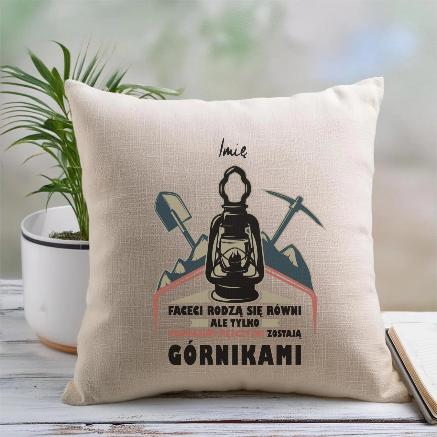Poduszka - prezent dla górnika - Prawdziwi mężczyźni zostają górnikami - personalizowana G08 - StoryCups.pl