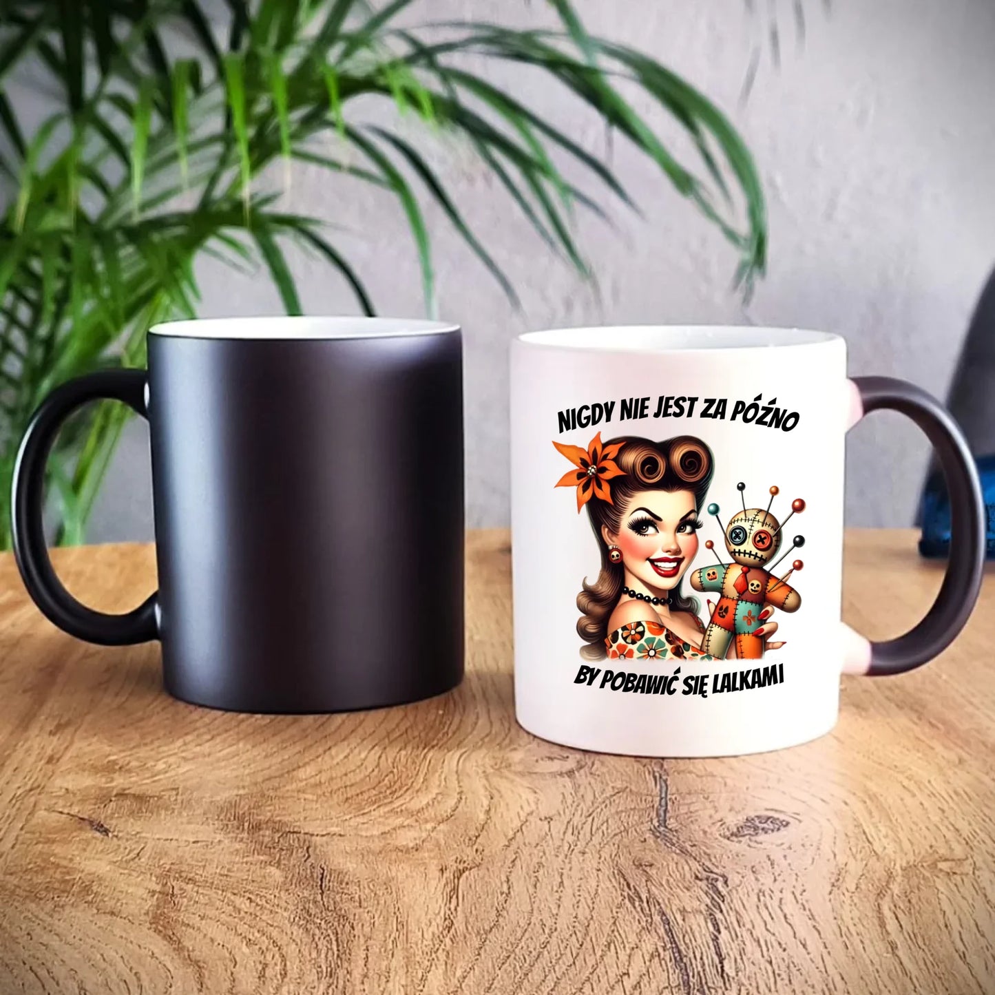 Kubek magiczny dla niej - Laleczka Voodoo retro DZ21 - StoryCups.pl