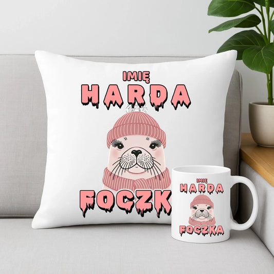Zestaw poduszka i kubek - prezent dla morsa - Harda foczka - personalizowany HM05 - StoryCups.pl