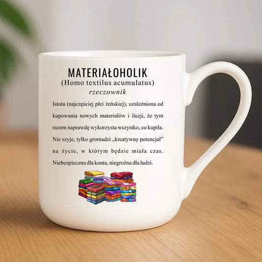 Kubek elegant szyciowy dla krawcowej - Materiałoholik definicja HS11 - StoryCups.pl