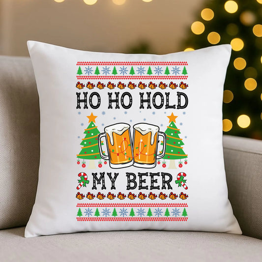 Poduszka świąteczna - Ho ho hold my beer BN131 - StoryCups.pl
