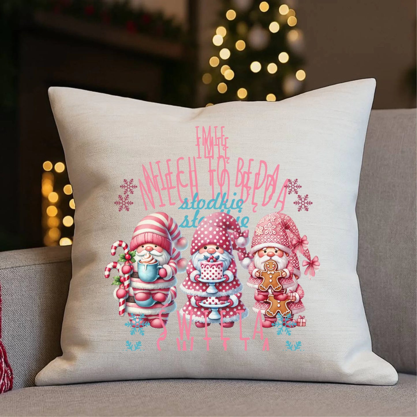Poduszka świąteczna - Skrzaty Słodkie Święta - personalizowana BN57 - StoryCups.pl