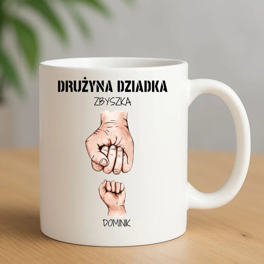 Kubek dla dziadka - Drużyna dziadka 1-6 imion wnuków - personalizowany D07 - StoryCups.pl