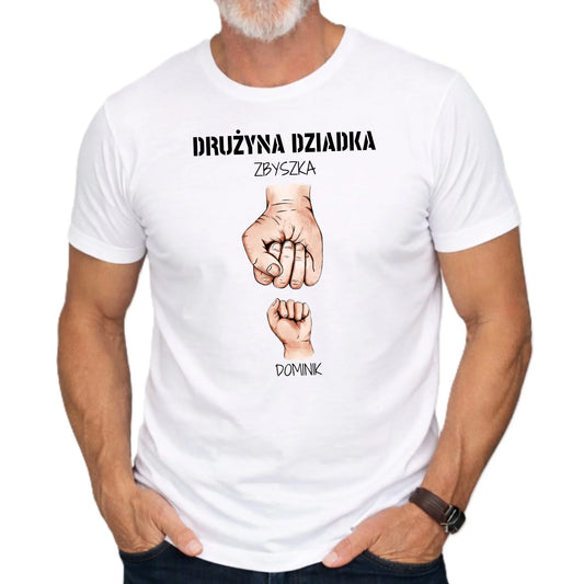 Koszulka dla dziadka - Drużyna dziadka 1-6 imion wnuków - personalizowana D07 - StoryCups.pl