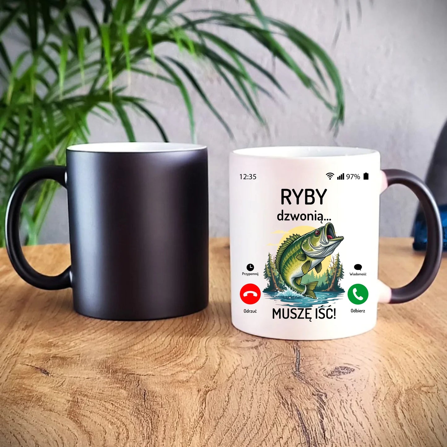 Kubek magiczny dla dziadka wędkarza - Ryby dzwonią muszę iść D37 - StoryCups.pl