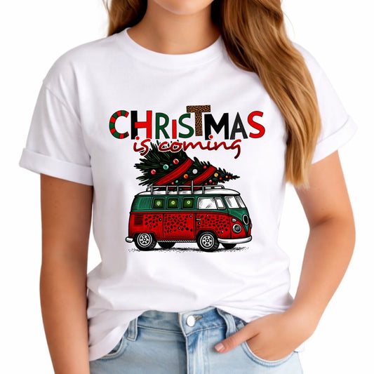 Koszulka damska świąteczna - Kamper Christmas is coming BN42 - StoryCups.pl