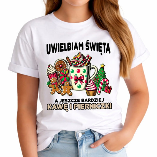 Koszulka damska świąteczna - Uwielbiam święta kawę i pierniczki BN47 - StoryCups.pl