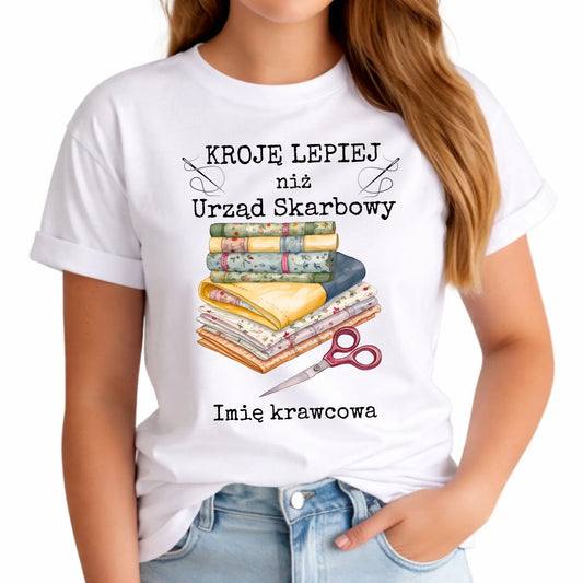 Koszulka damska szyciowa dla krawcowej - Kroję lepiej niż US - personalizowana HS33 - StoryCups.pl