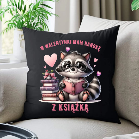 Poduszka dekoracyjna na Walentynki dla mola książkowego – Mam randkę z książką W20 - StoryCups.pl