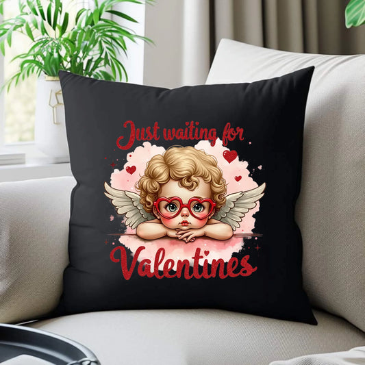 Poduszka dekoracyjna na Walentynki - Just waiting for Valentines W24 - StoryCups.pl