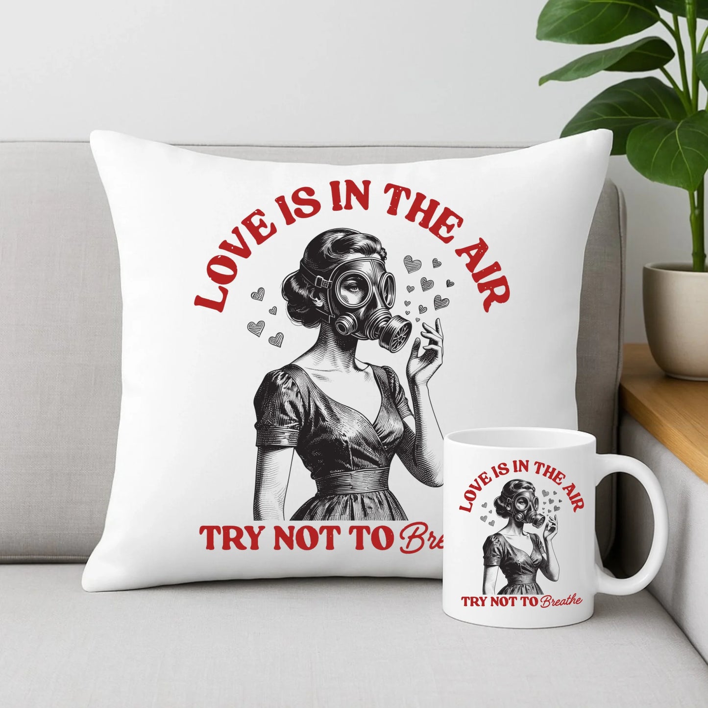 Zestaw poduszka i kubek dla niej - Love is in the air W43 - StoryCups.pl