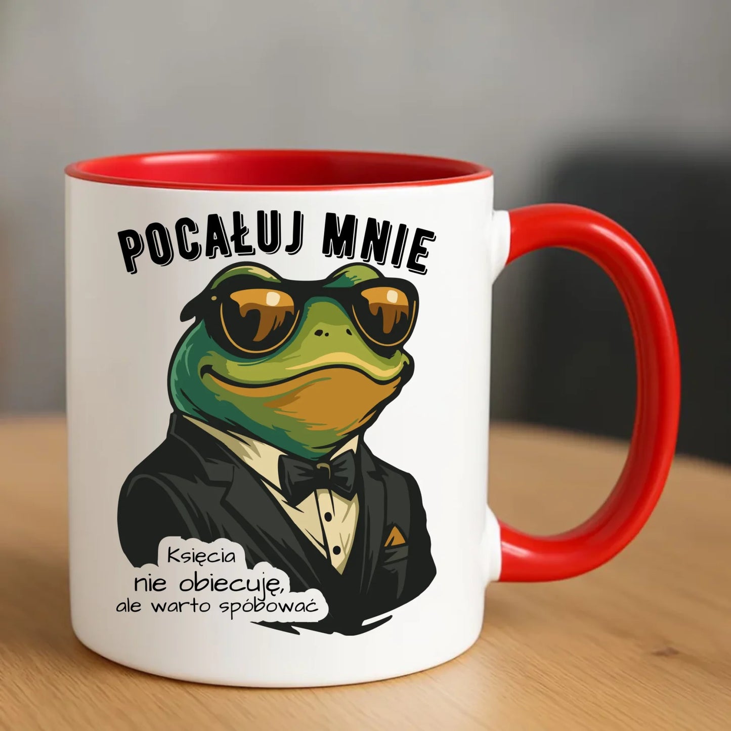 Kubek - Żaba w garniturze pocałuj mnie W55 - StoryCups.pl