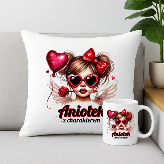 Zestaw poduszka i kubek - Aniołek z charakterem W58 - StoryCups.pl