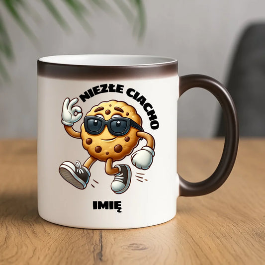 Kubek magiczny - Niezłe ciacho - personalizowany DCH31 - StoryCups.pl