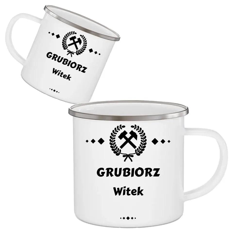 Emaliowany kubek z nadrukiem dla górnika imię GRUBIORZ G03 - storycups.pl