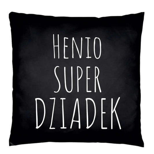 Czarna poduszka dla dziadka imię SUPER DZIADEK, na Dzień Dziadka - storycups.pl