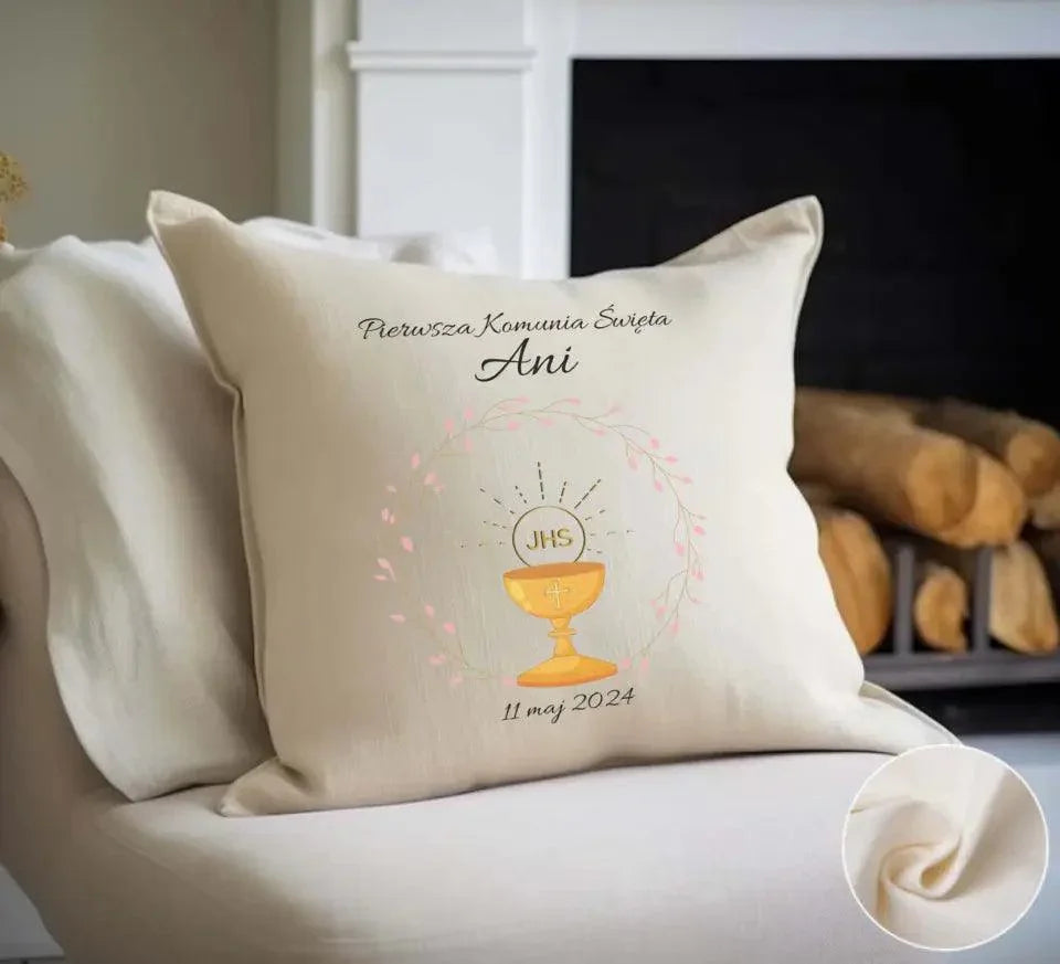 Poduszka pamiątka Pierwszej Komunii dla dziewczynki personalizacja PK02 - StoryCups.pl