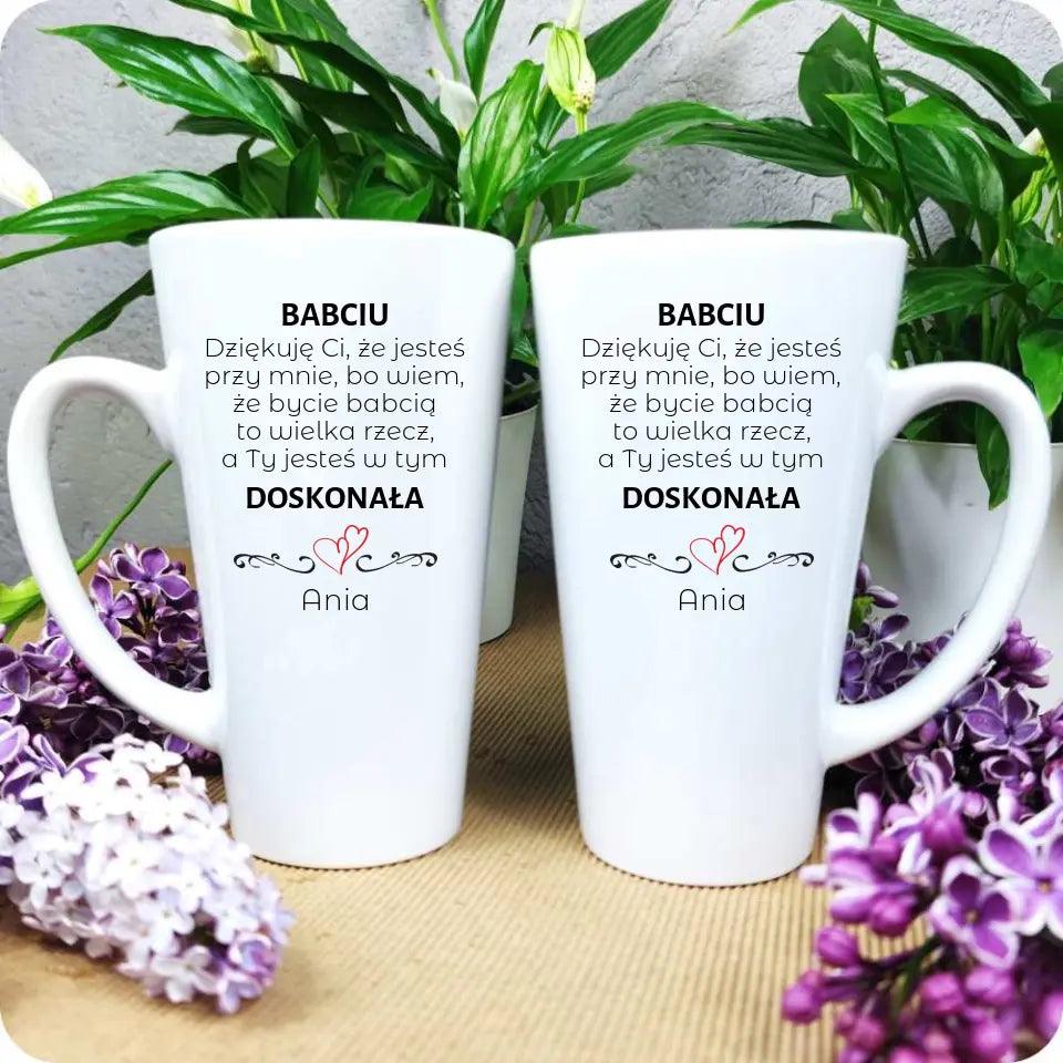 Kubek z dedykacją dla babci Doskonała Babcia, kubek na Dzień Babci - storycups.pl