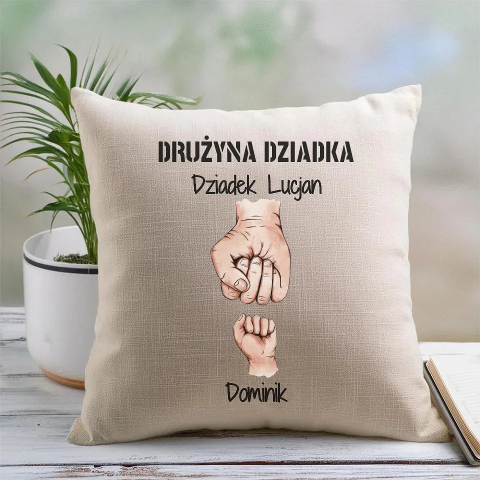 Drużyna Dziadka | Personalizowana poduszka dla dziadka D07 - StoryCups.pl