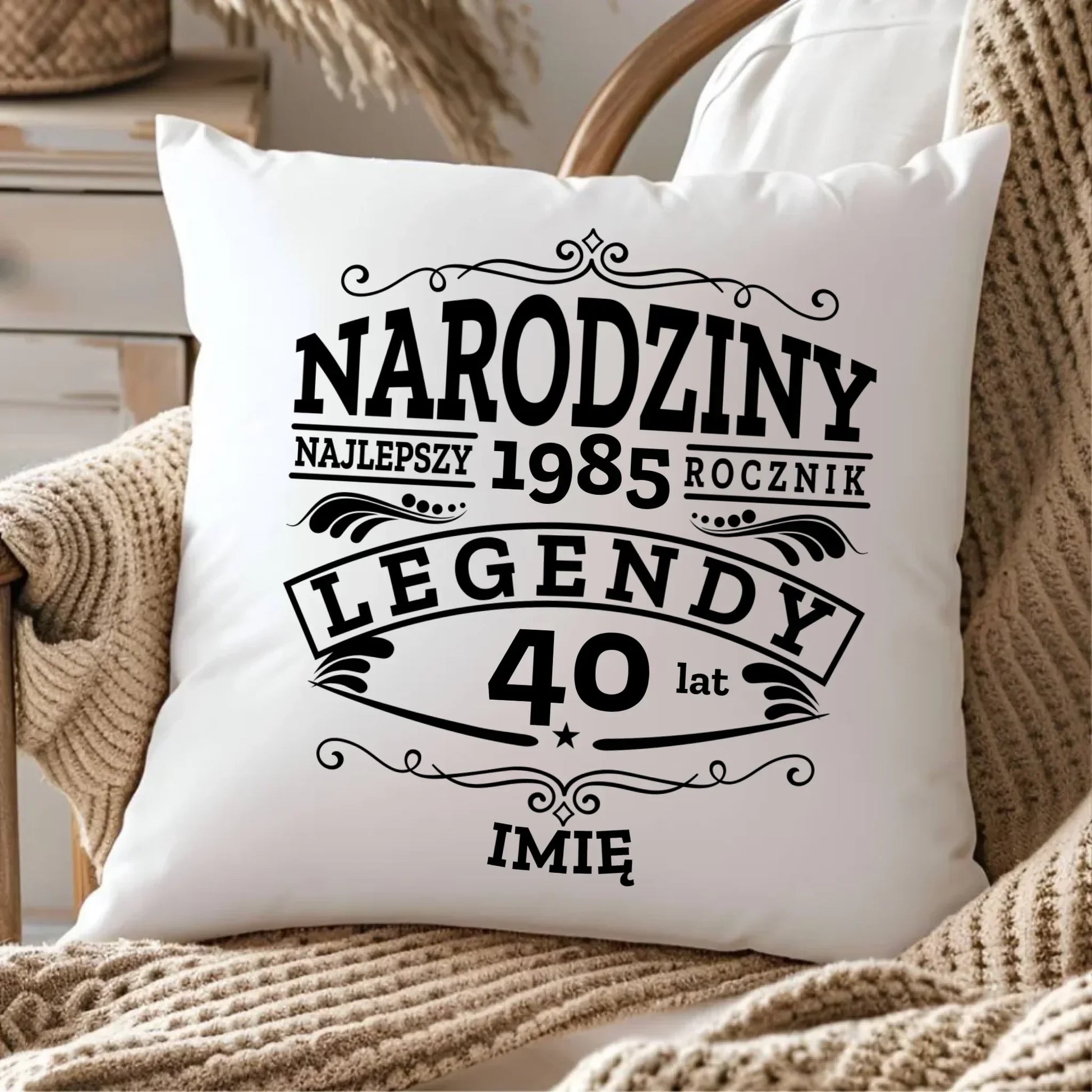 Narodziny Legendy imię | Personalizowana poduszka na urodziny U01 - StoryCups.pl