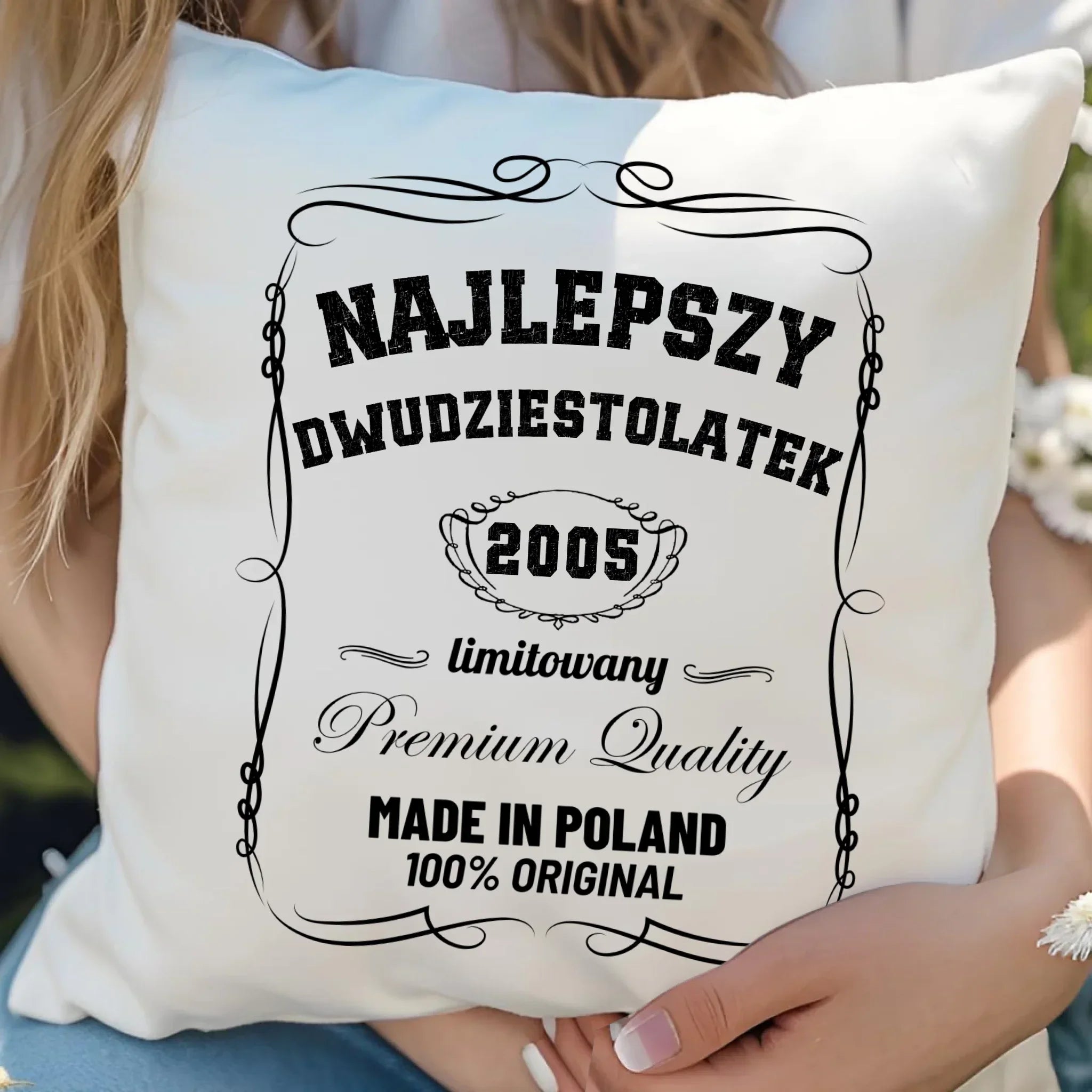 Najlepszy dwudziestolatek | Poduszka prezent na 20 urodziny U04 - StoryCups.pl