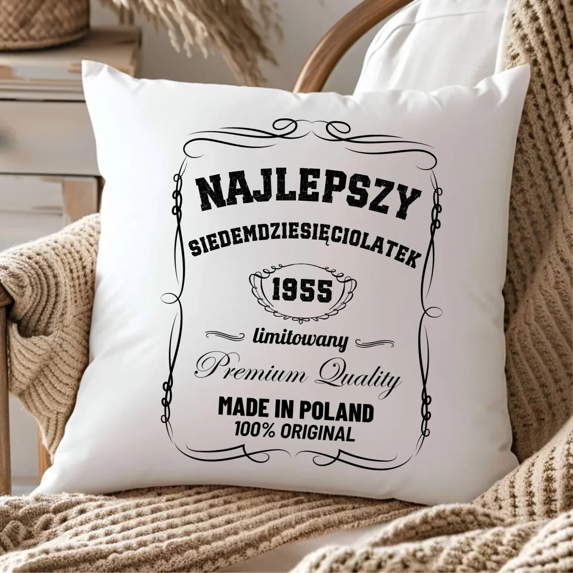 Najlepszy siedemdziesięciolatek | Poduszka prezent na 70 urodziny U04 - StoryCups.pl