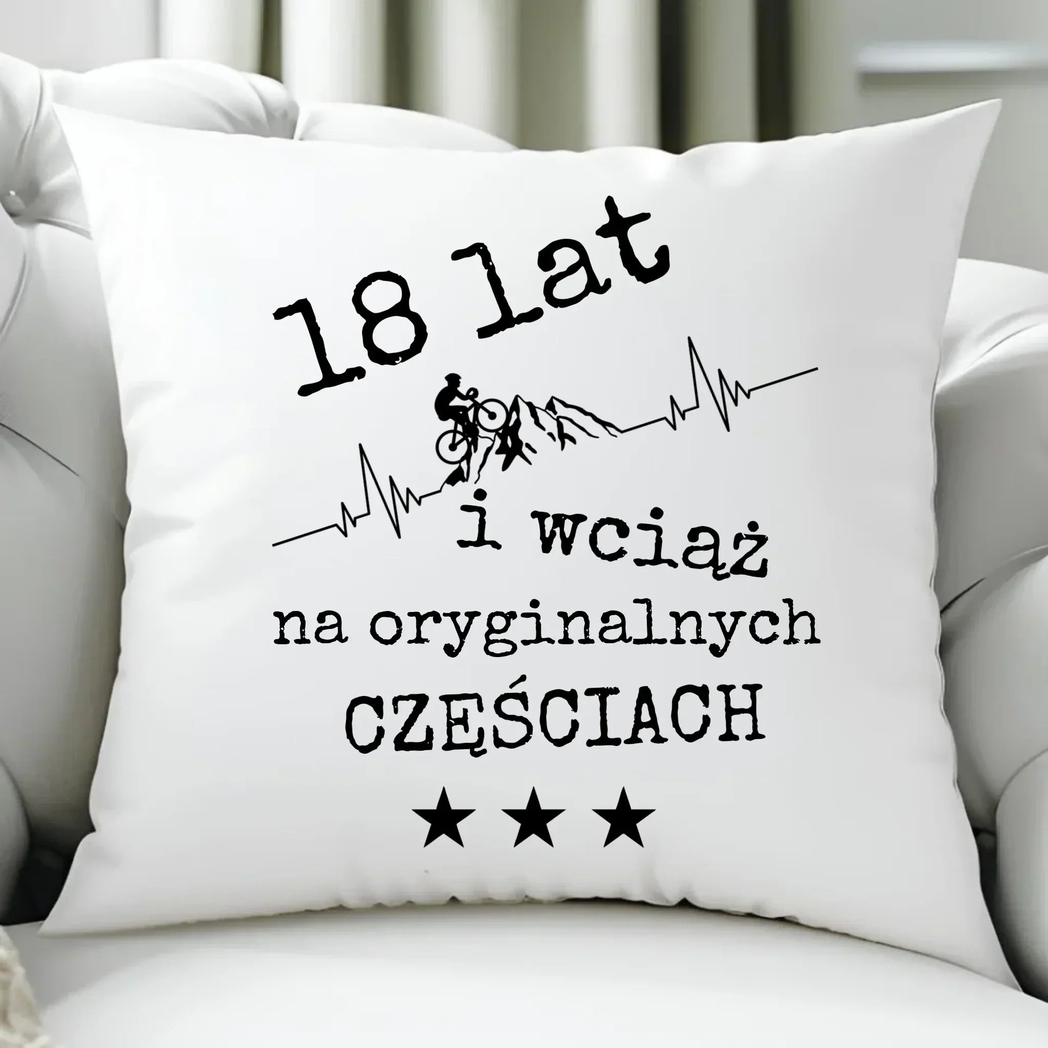 Wciąż na oryginalnych częściach | Poduszka na urodziny dla rowerzysty U28 - StoryCups.pl