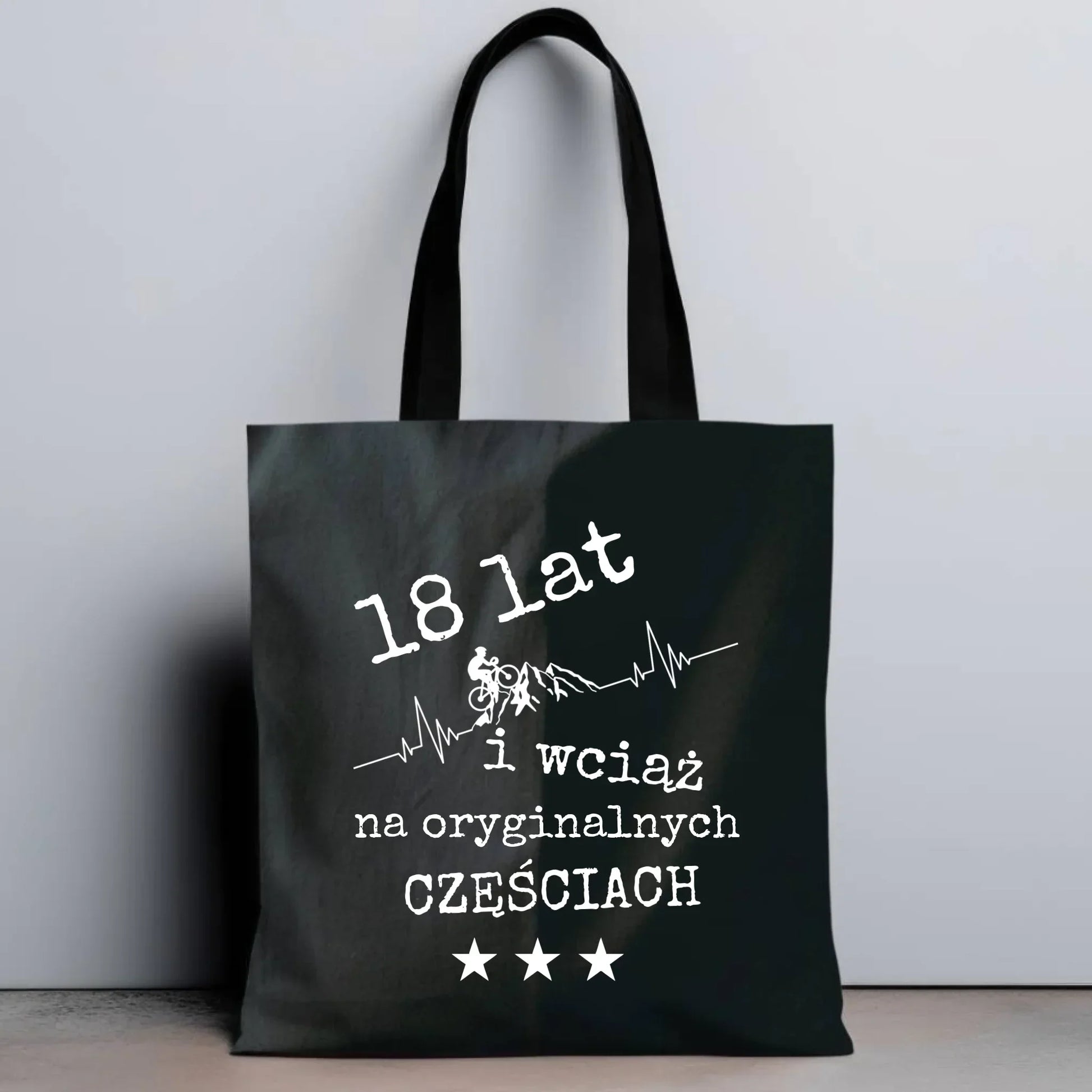 Wciąż na oryginalnych częściach | Torba na urodziny dla rowerzysty U28 - StoryCups.pl