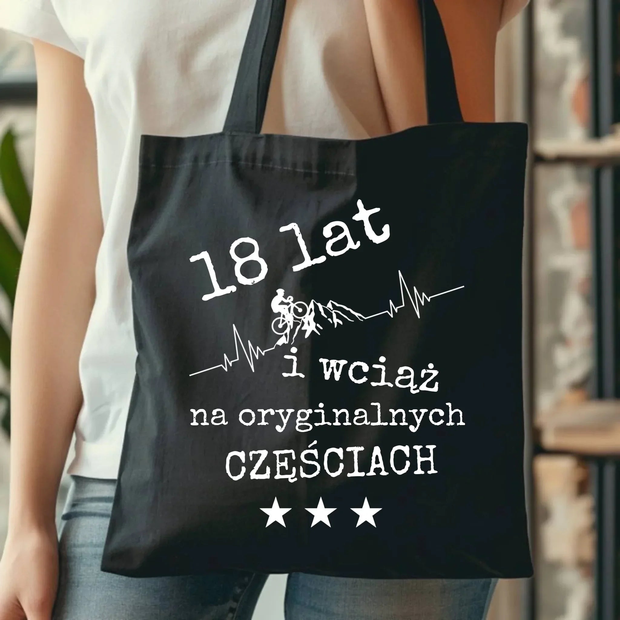 Wciąż na oryginalnych częściach | Torba na urodziny dla rowerzysty U28 - StoryCups.pl
