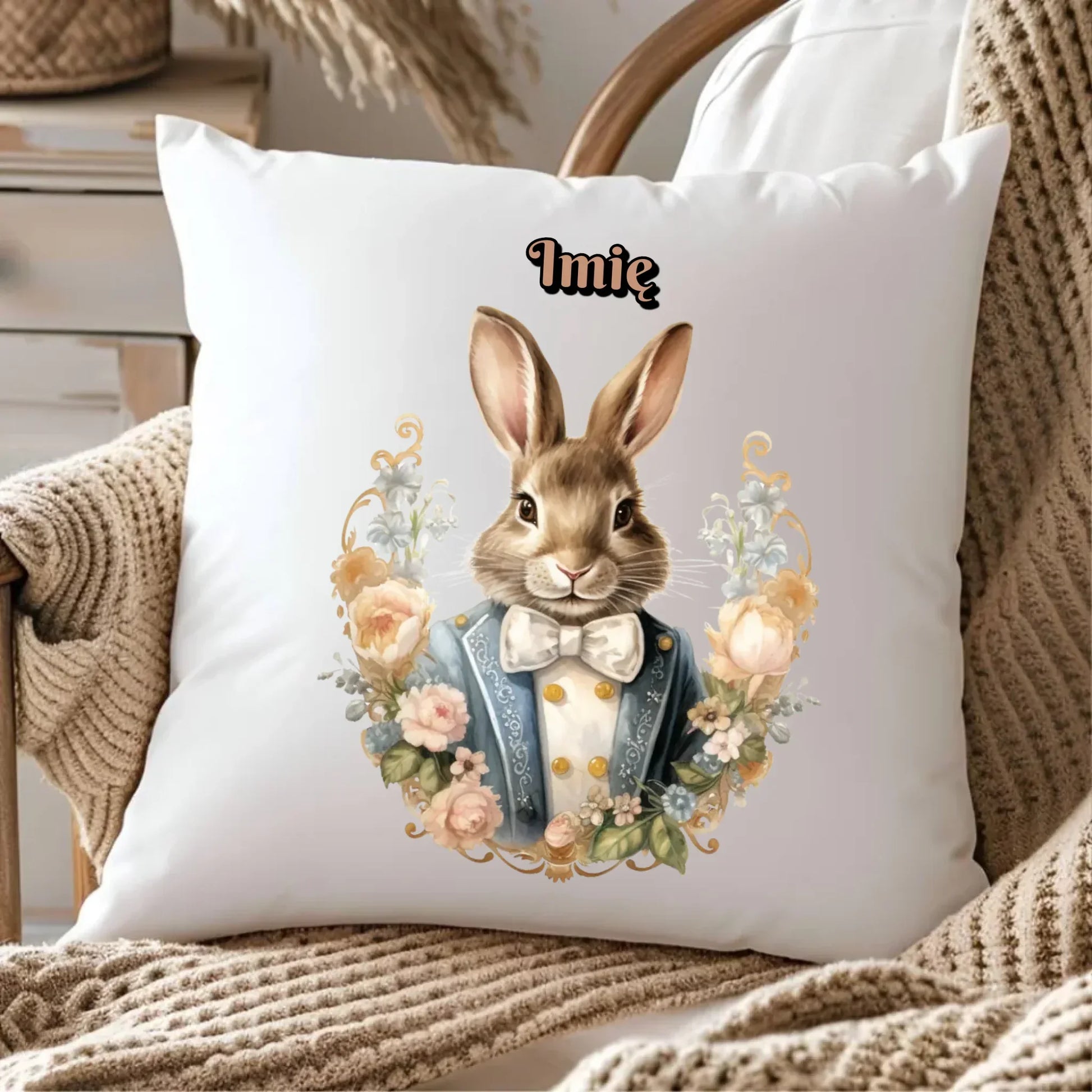 Pan Zając | Personalizowana poduszka na Wielkanoc WN06 - StoryCups.pl