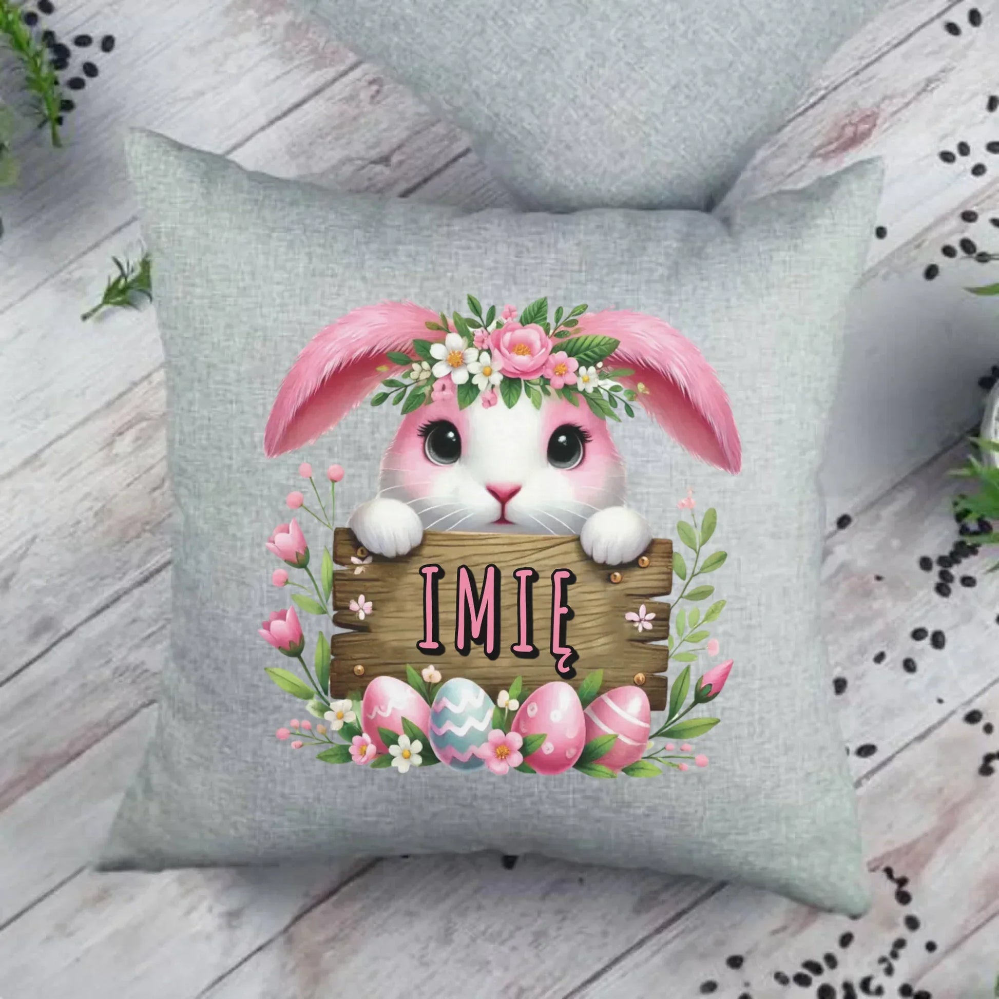 Różowy zając | Personalizowana poduszka na Wielkanoc WN07 - StoryCups.pl