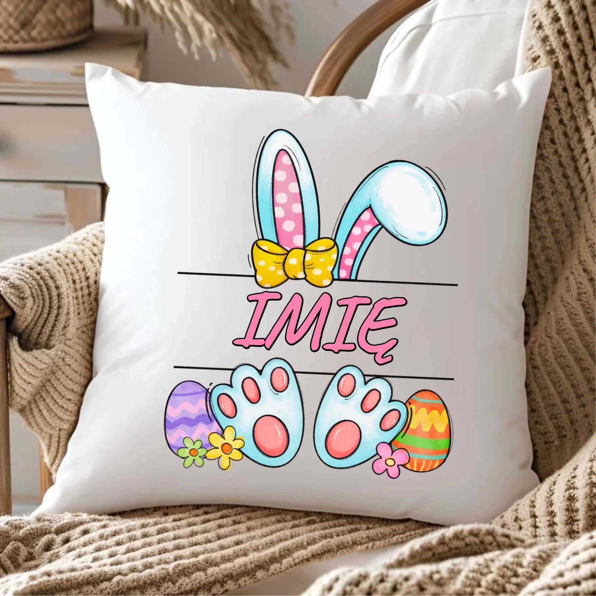 Zajączek Wielkanocny imię | Poduszka dla dziecka na Wielkanoc WN15 - StoryCups.pl