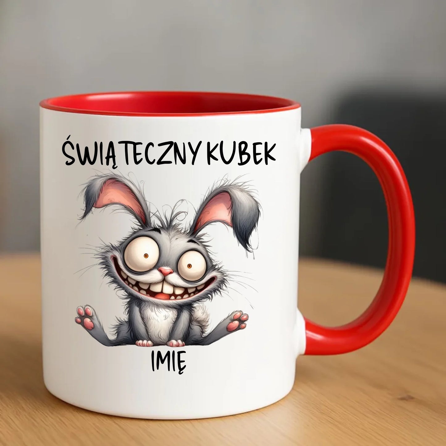Czerwony kubek wielkanocny prezent na WIELKANOC
