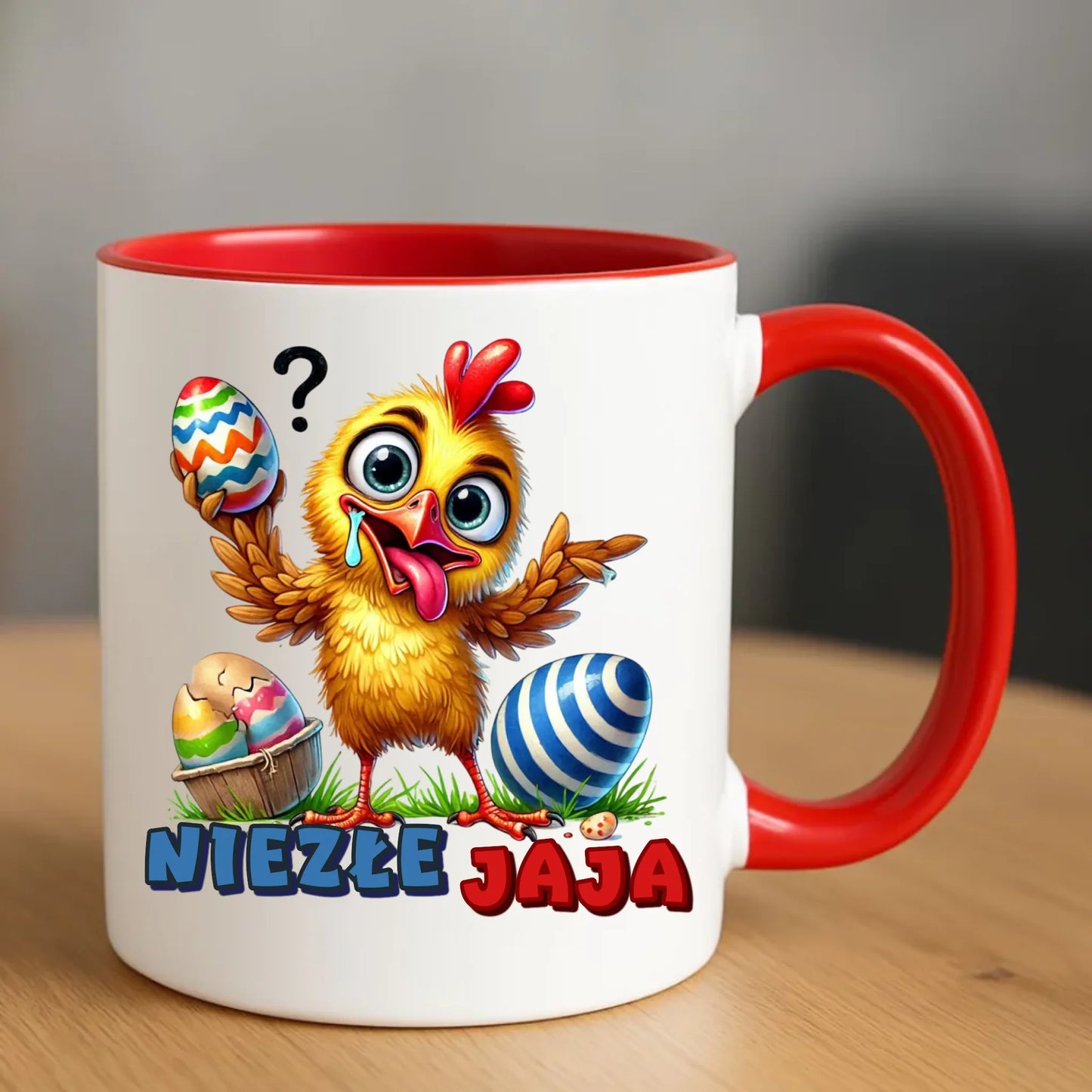 Czerwony kubek wielkanocny prezent na WIELKANOC