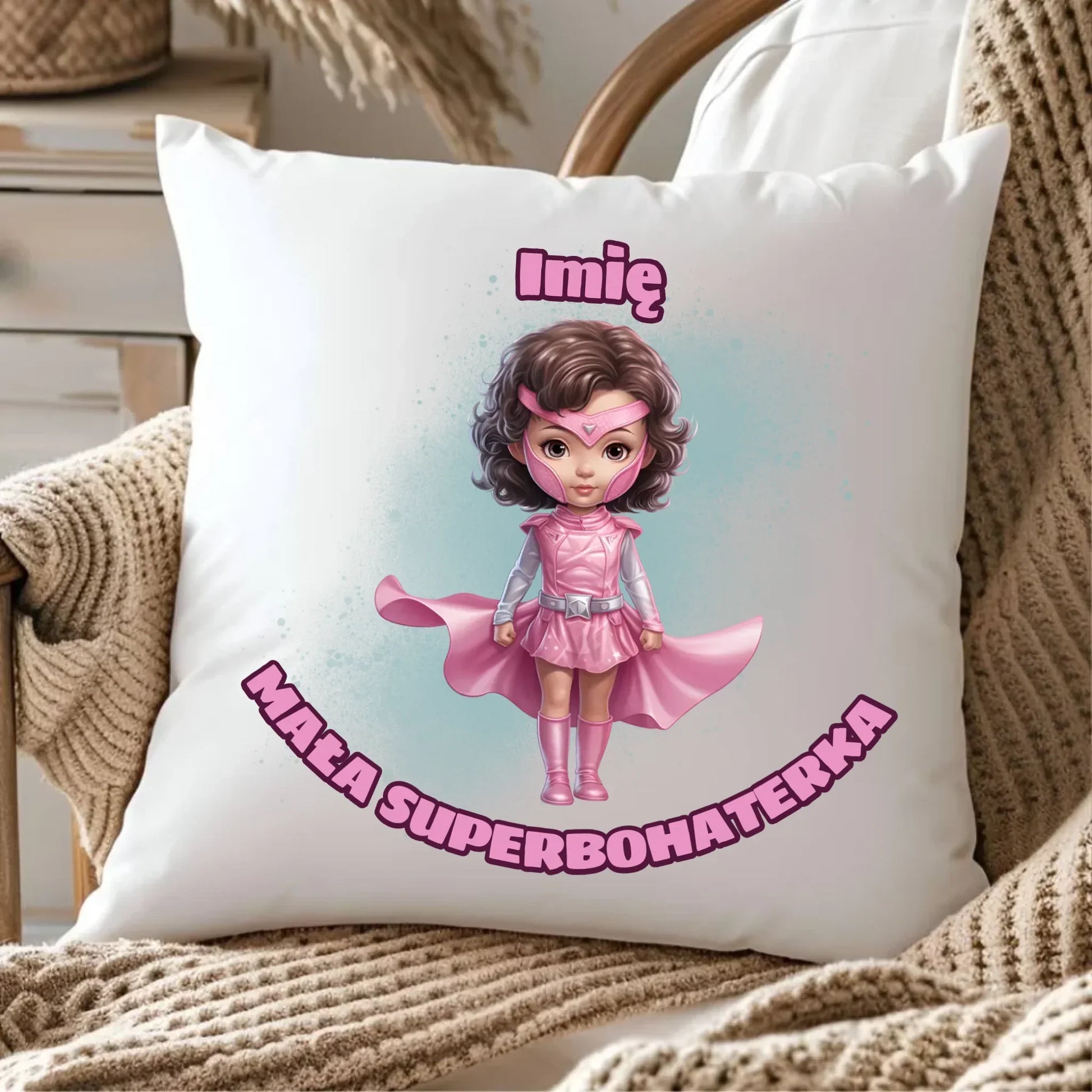 Super Bohaterka DD02 | Poduszka dla dziewczynki DD02 - StoryCups.pl