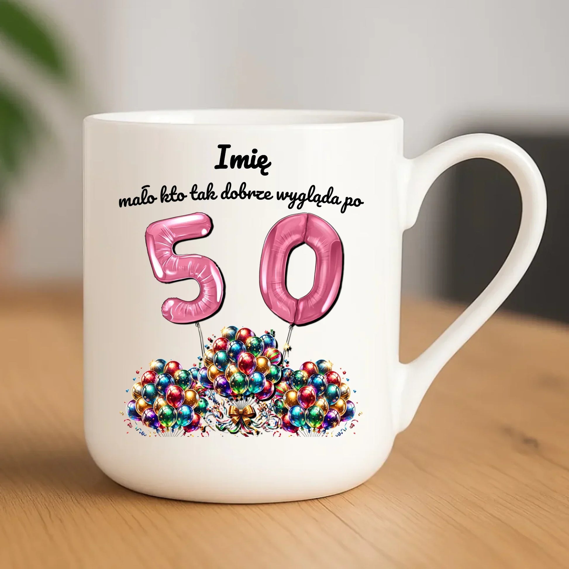 Mało kto tak dobrze wygląda | Personalizowany kubek na urodziny U16 - StoryCups.pl