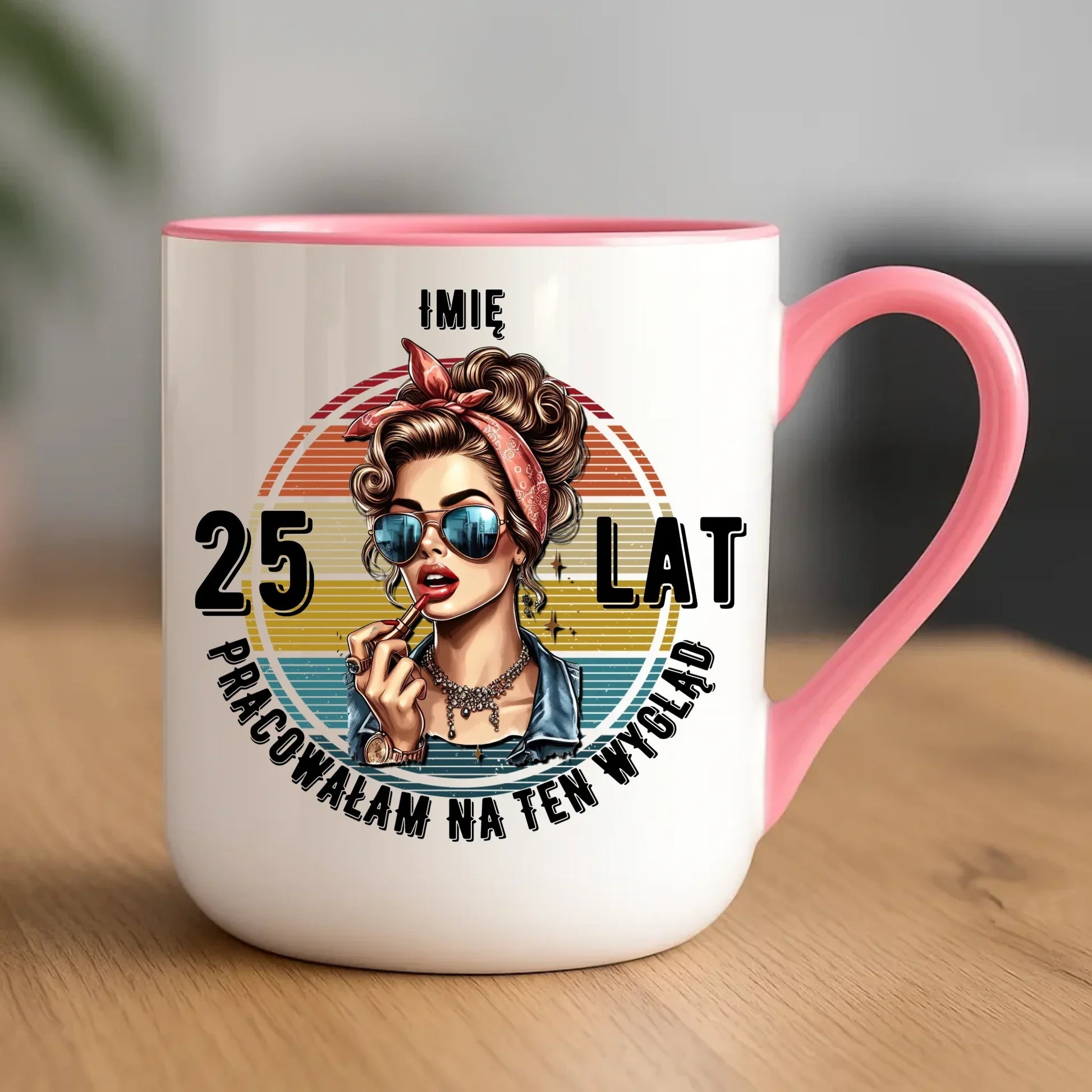 Pracowałam na ten wygląd personalizacja | Kubek prezent na urodziny dla niej U15 - StoryCups.pl