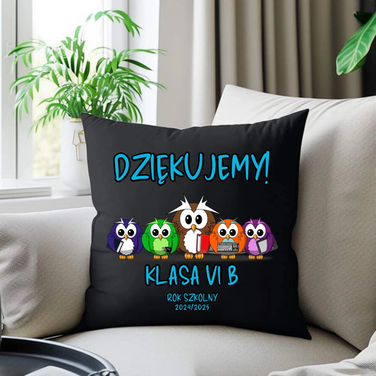 Czarna poduszka dekoracyjna storycups