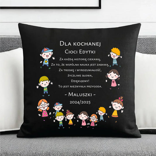 Prezent dla nauczyciela czarna poduszka dekoracyjna NAUCZYCIEL ZAKOŃCZENIE ROKU SZKOLNEGO