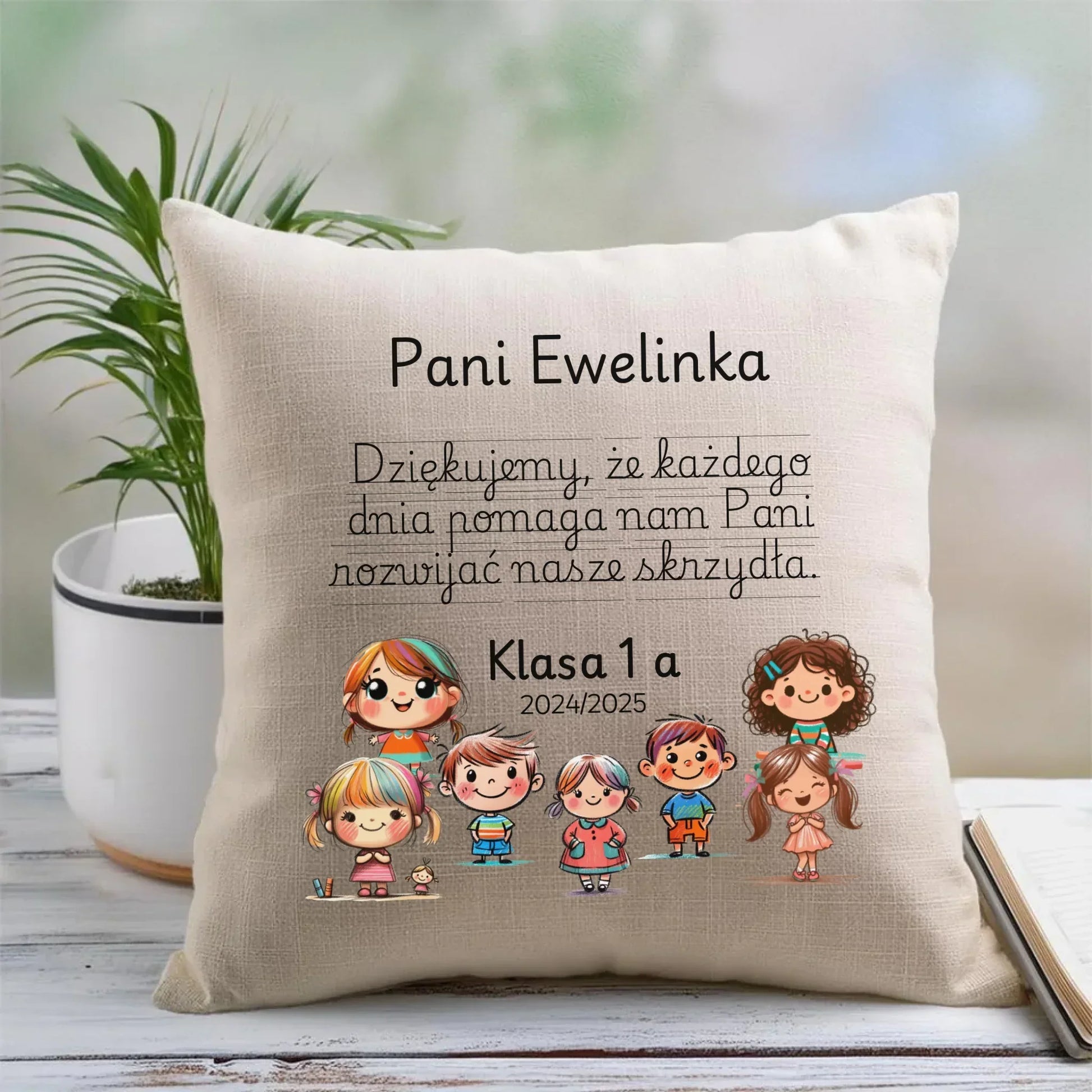 Podziękowanie od uczniów | Poduszka prezent dla nauczyciela N09 - StoryCups.pl