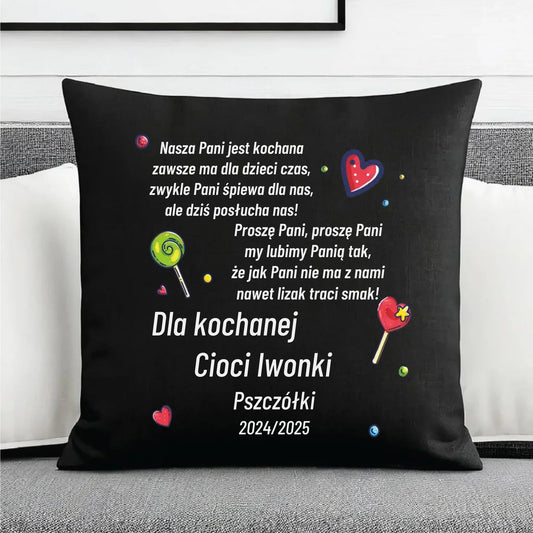 Prezent dla nauczyciela czarna poduszka dekoracyjna NAUCZYCIEL ZAKOŃCZENIE ROKU SZKOLNEGO