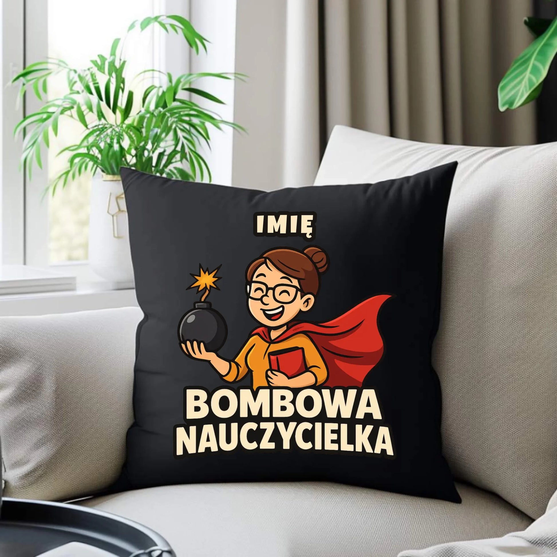 Prezent dla nauczyciela czarna poduszka dekoracyjna NAUCZYCIEL ZAKOŃCZENIE ROKU SZKOLNEGO