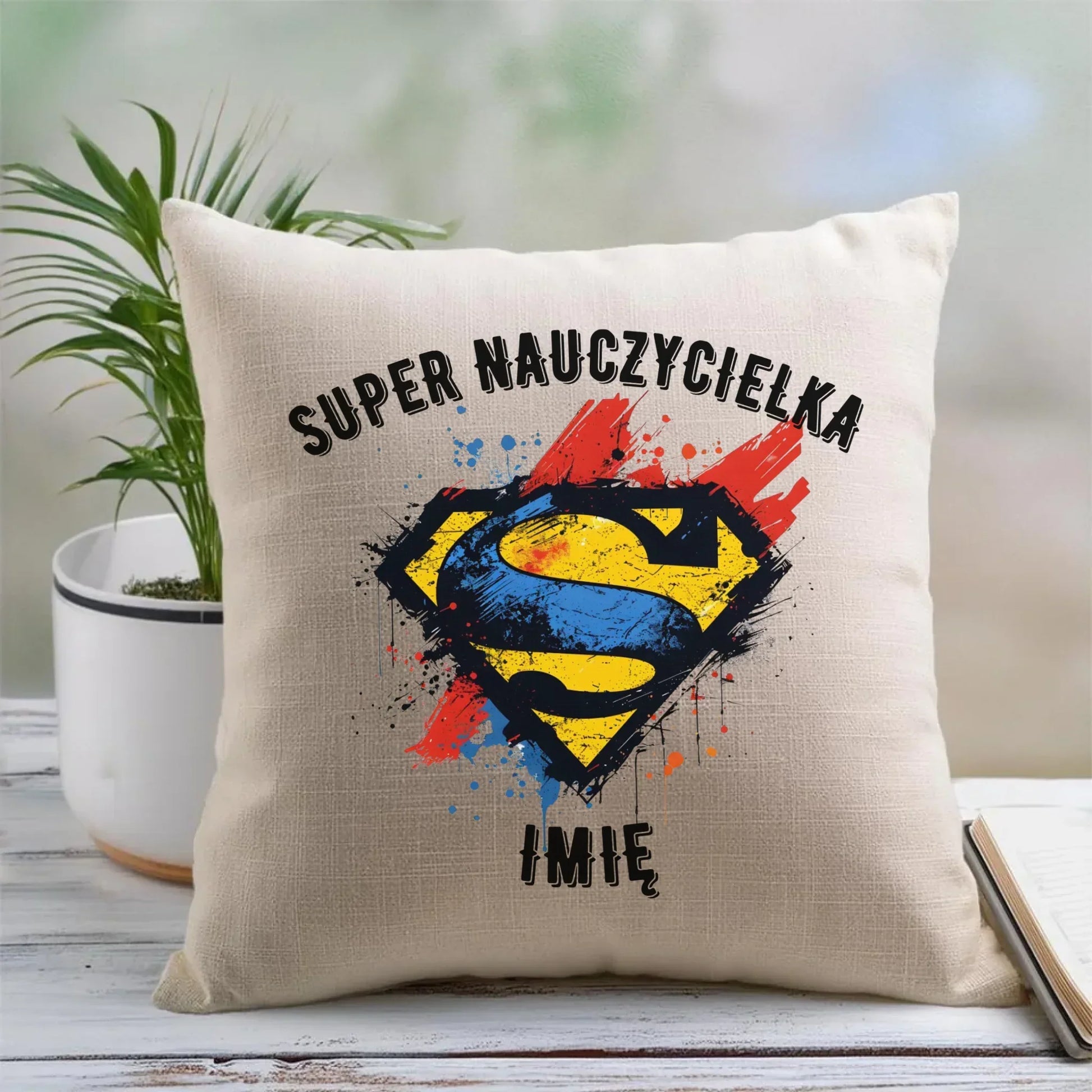 Super nauczycielka | Poduszka z imieniem na prezent dla nauczycielki N27 - StoryCups.pl