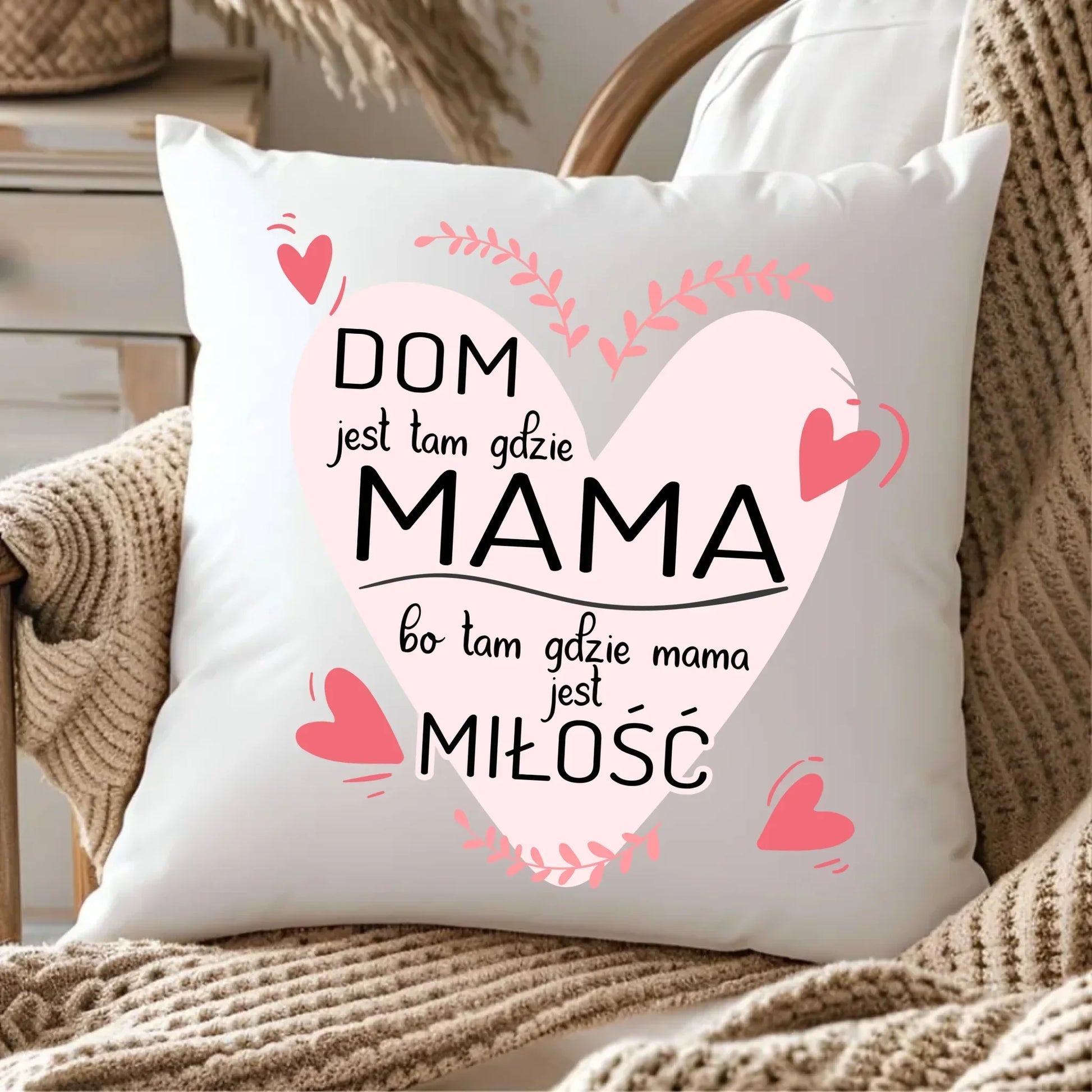 Dom jest tam gdzie mama | Poduszka prezent dla mamy DM31 - StoryCups.pl