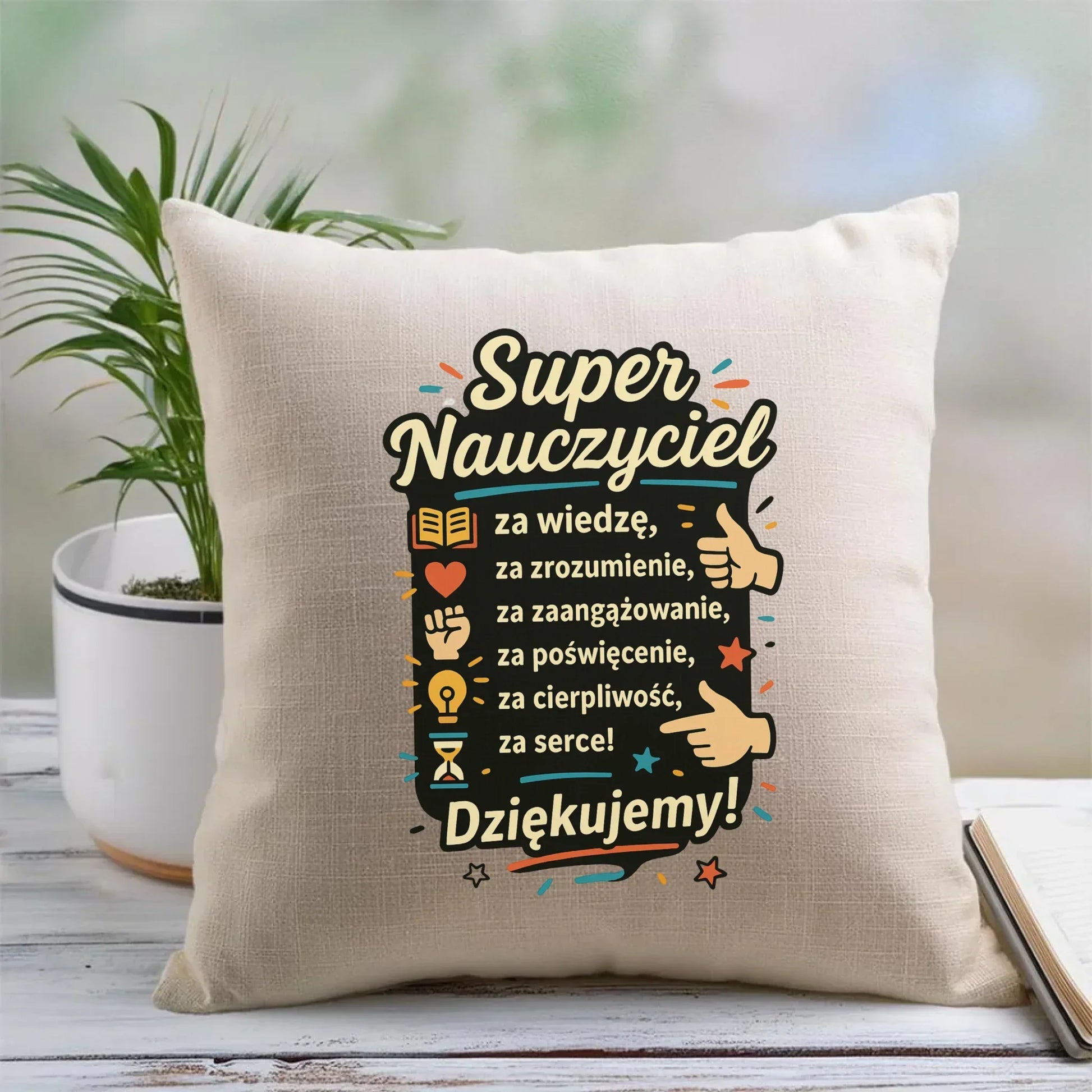 Super Nauczyciel Podziękowanie | Poduszka prezent na Zakończenie Roku Szkolnego N32 - StoryCups.pl