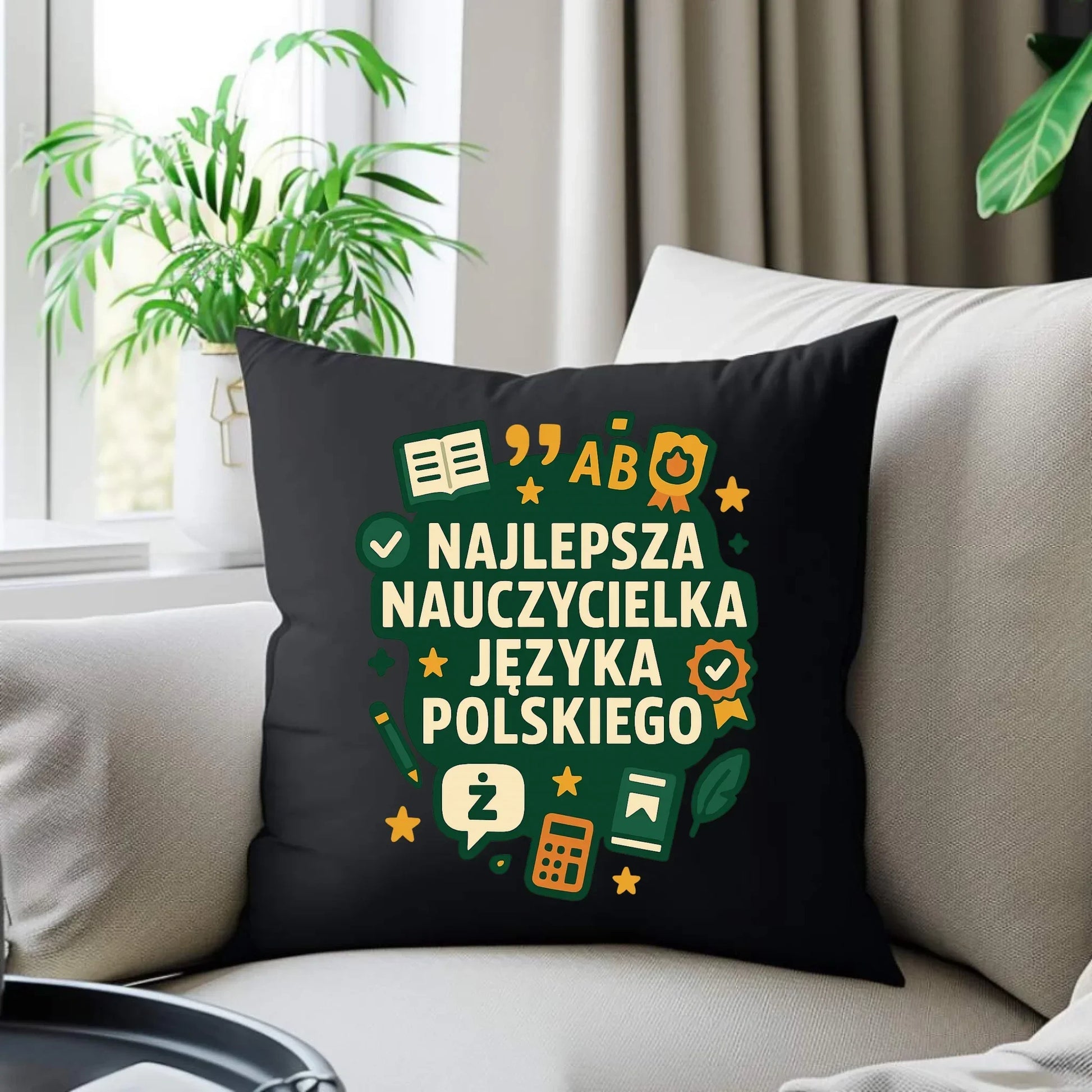 Najlepsza nauczycielka języka polskiego | Poduszka dekoracyjna na prezent N75 - StoryCups.pl
